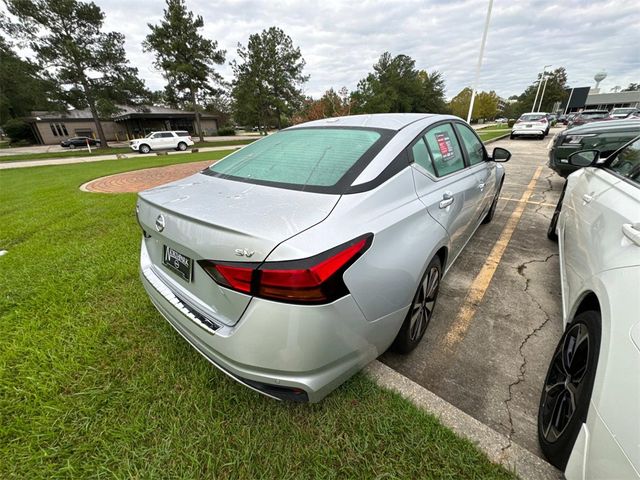 2022 Nissan Altima 2.5 SV