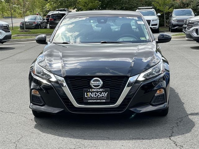 2022 Nissan Altima 2.5 SV