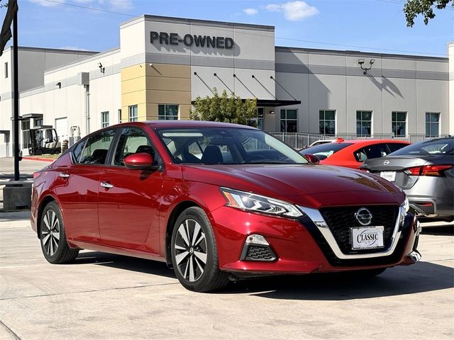 2022 Nissan Altima 2.5 SV