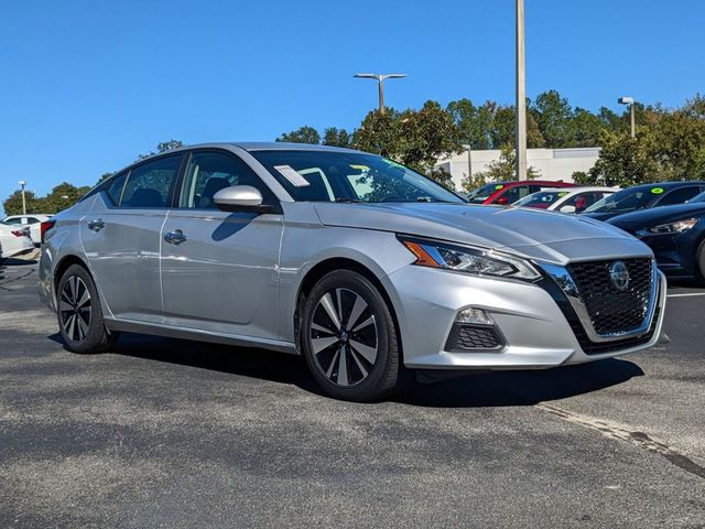 2022 Nissan Altima 2.5 SV