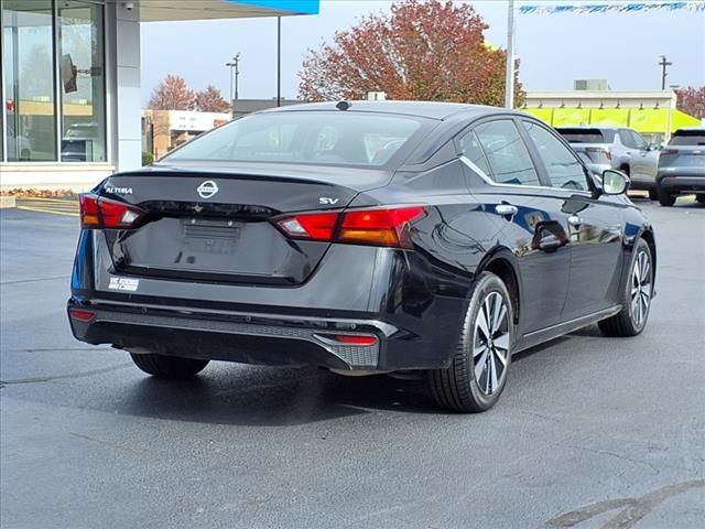 2022 Nissan Altima 2.5 SV