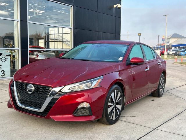 2022 Nissan Altima 2.5 SV