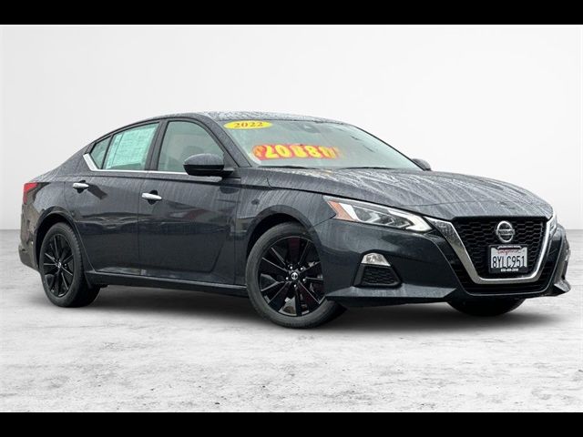 2022 Nissan Altima 2.5 SV