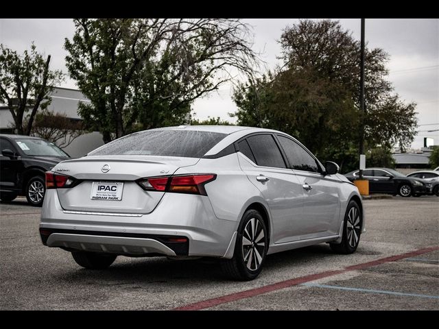 2022 Nissan Altima 2.5 SV