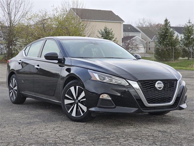 2022 Nissan Altima 2.5 SV