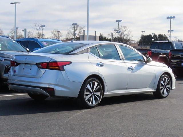 2022 Nissan Altima 2.5 SV