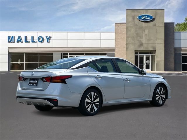 2022 Nissan Altima 2.5 SV