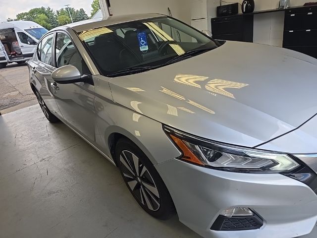 2022 Nissan Altima 2.5 SV