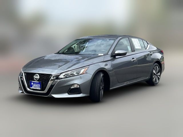 2022 Nissan Altima 2.5 SV