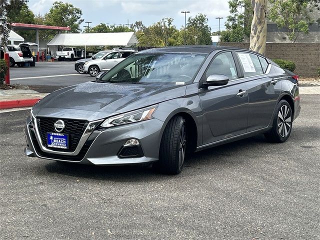 2022 Nissan Altima 2.5 SV