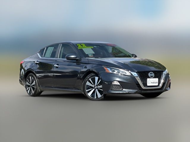 2022 Nissan Altima 2.5 SV