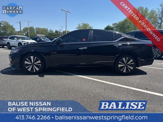 2022 Nissan Altima 2.5 SV