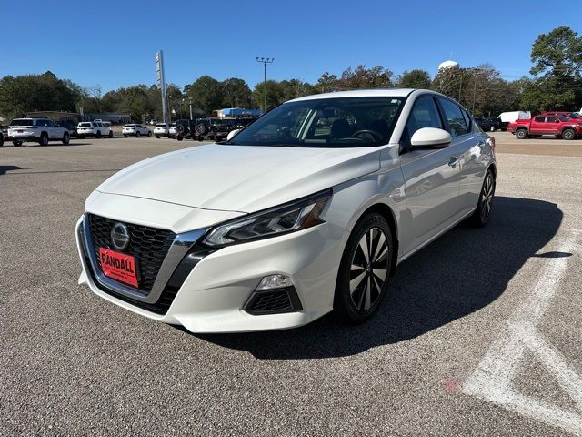 2022 Nissan Altima 2.5 SV