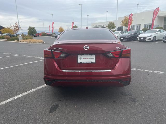 2022 Nissan Altima 2.5 SV