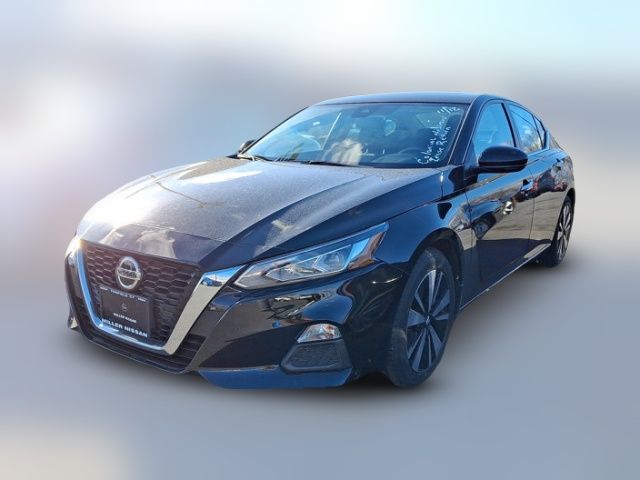 2022 Nissan Altima 2.5 SV
