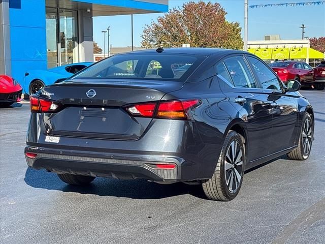 2022 Nissan Altima 2.5 SV