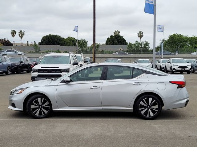 2022 Nissan Altima 2.5 SV