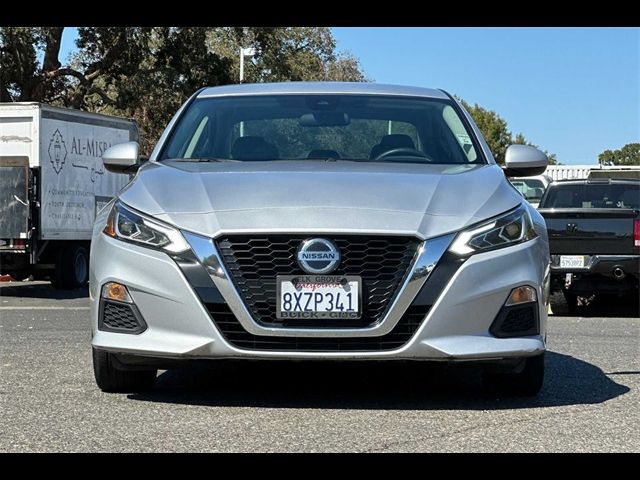 2022 Nissan Altima 2.5 SV