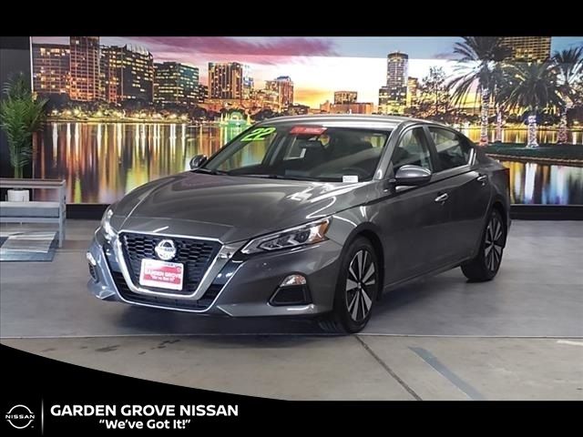 2022 Nissan Altima 2.5 SV