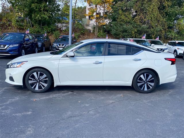 2022 Nissan Altima 2.5 SV