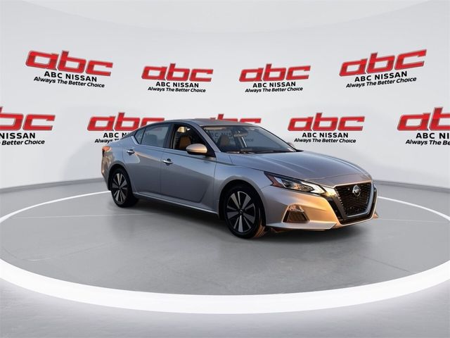 2022 Nissan Altima 2.5 SV