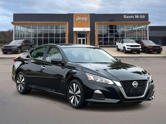 2022 Nissan Altima 2.5 SV