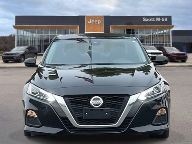 2022 Nissan Altima 2.5 SV