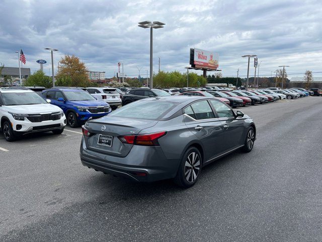 2022 Nissan Altima 2.5 SV