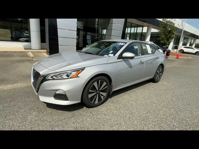 2022 Nissan Altima 2.5 SV