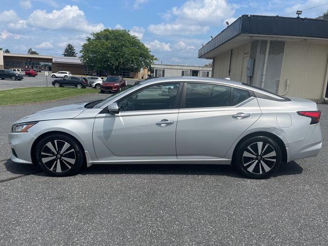 2022 Nissan Altima 2.5 SV