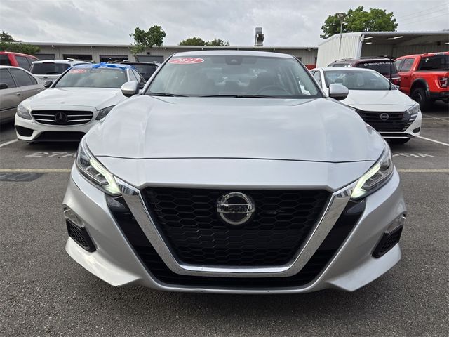 2022 Nissan Altima 2.5 SV