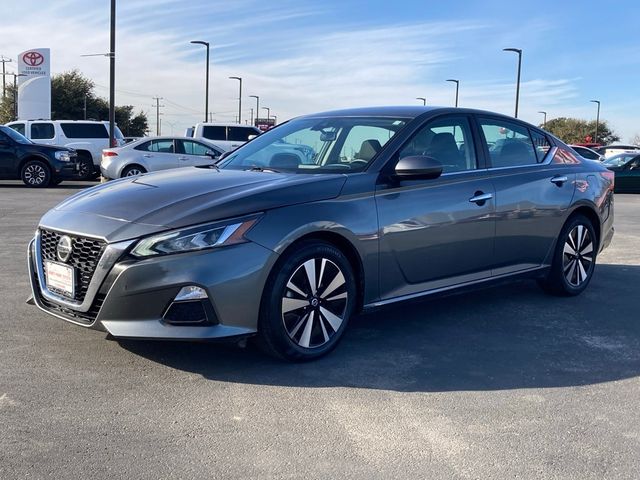 2022 Nissan Altima 2.5 SV