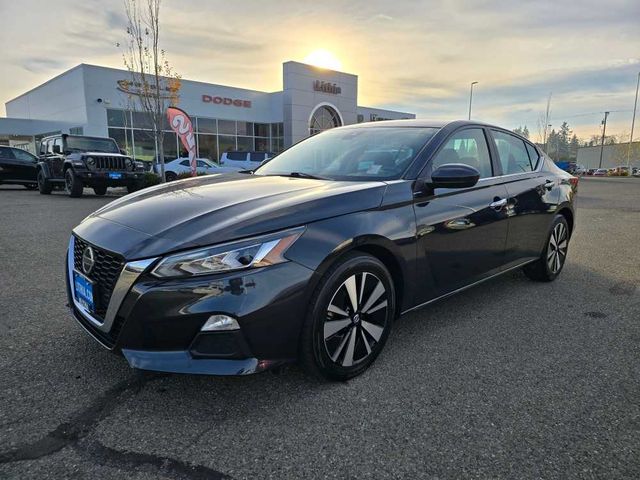 2022 Nissan Altima 2.5 SV