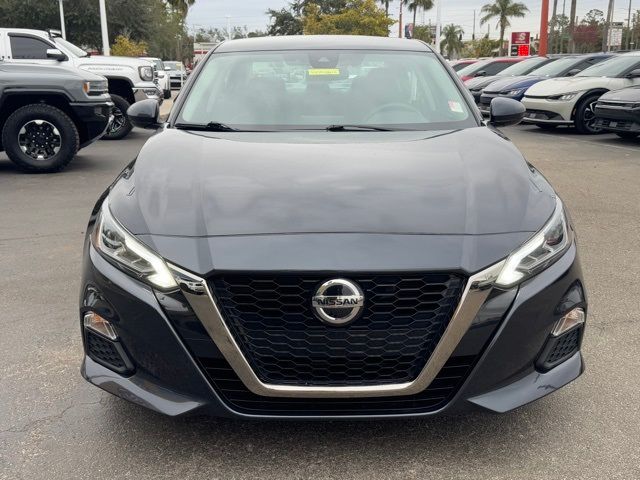 2022 Nissan Altima 2.5 SV