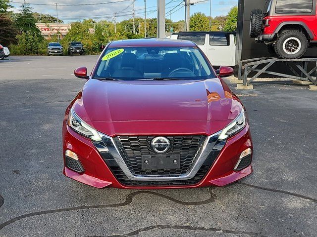 2022 Nissan Altima 2.5 SV