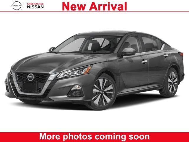 2022 Nissan Altima 2.5 SV