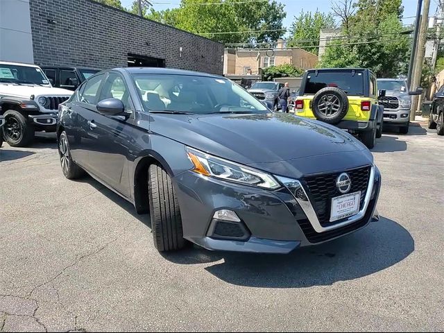 2022 Nissan Altima 2.5 SV