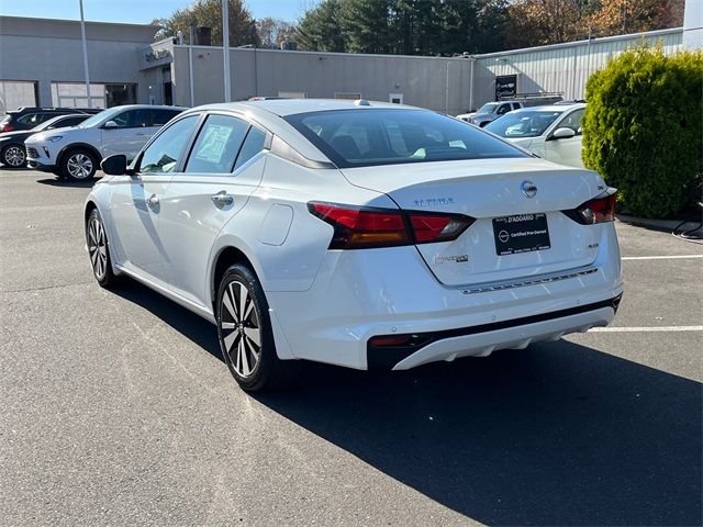 2022 Nissan Altima 2.5 SV