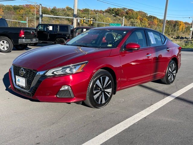 2022 Nissan Altima 2.5 SV