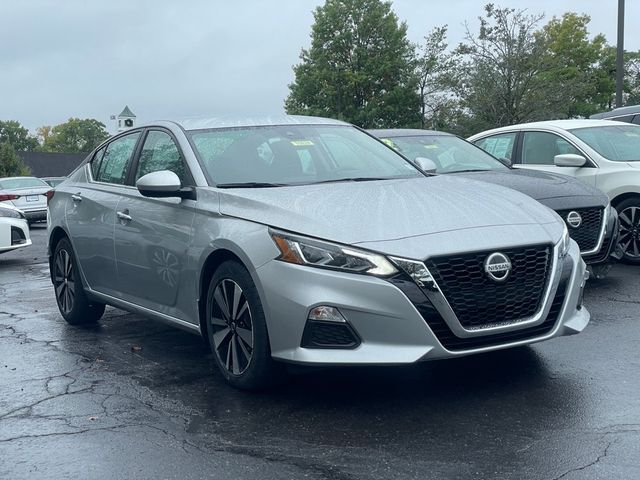 2022 Nissan Altima 2.5 SV