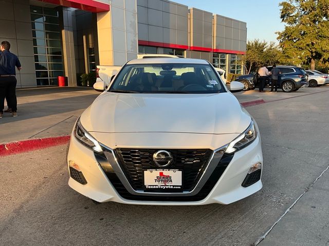 2022 Nissan Altima 2.5 SV