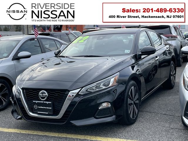 2022 Nissan Altima 2.5 SV