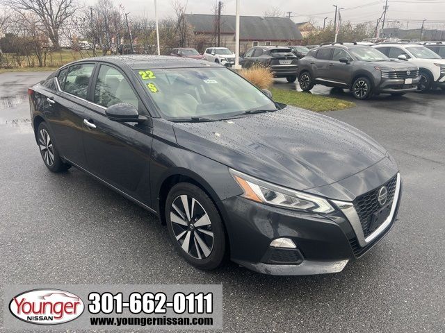 2022 Nissan Altima 2.5 SV