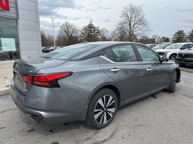 2022 Nissan Altima 2.5 SV