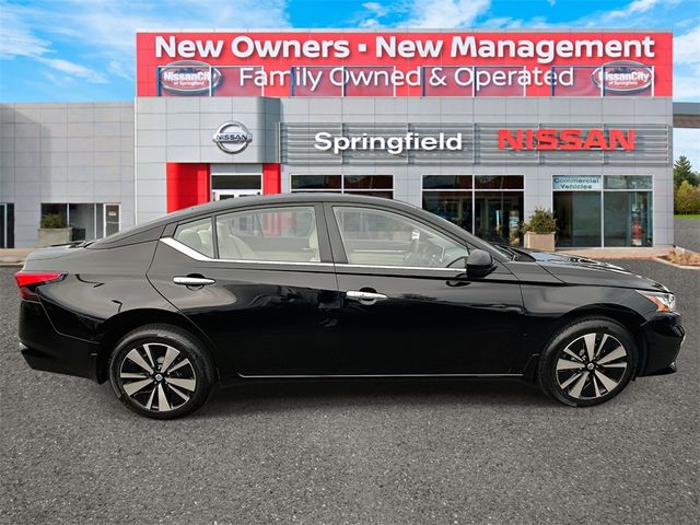 2022 Nissan Altima 2.5 SV