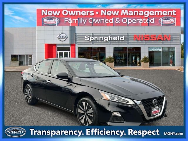 2022 Nissan Altima 2.5 SV