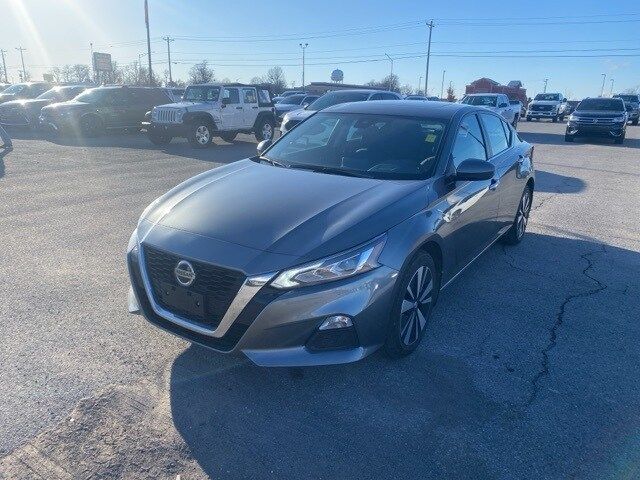 2022 Nissan Altima 2.5 SV