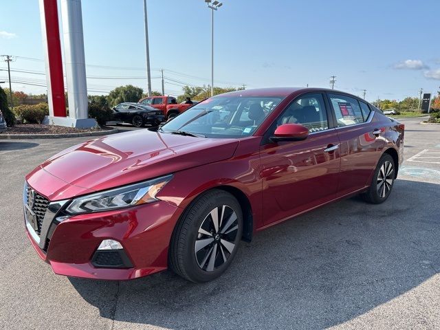 2022 Nissan Altima 2.5 SV