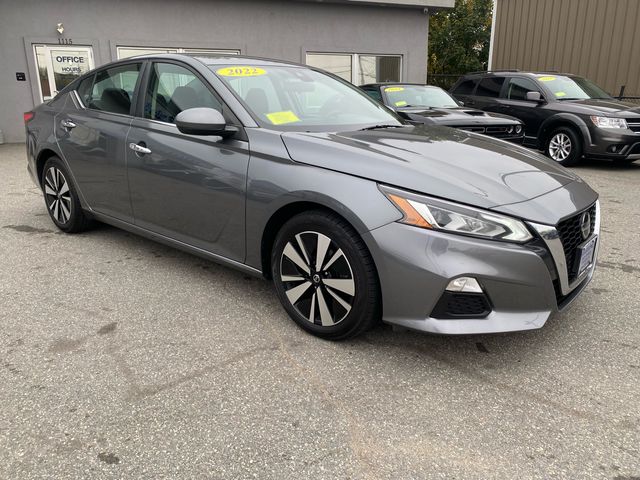 2022 Nissan Altima 2.5 SV
