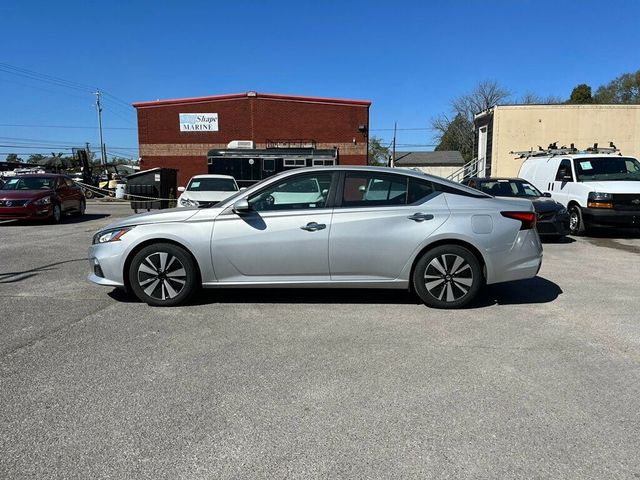 2022 Nissan Altima 2.5 SV